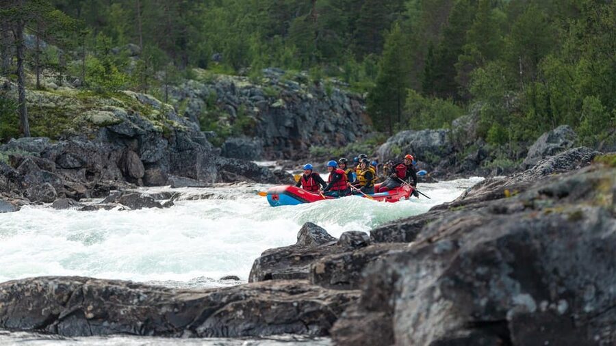 Dagali/Geilo: White Water Rafting Adventure - level 2 - One and a half hours on the Numedalslågen