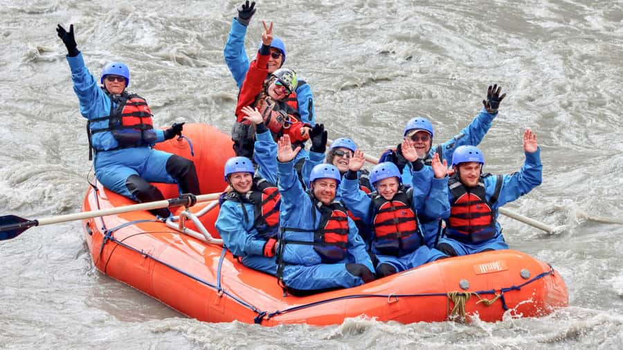 Denali, Alaska: Canyon Wave Raft Class III-IV Paddle/Oar - Eight rapids across 11 miles