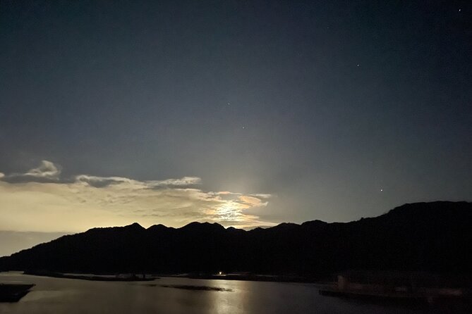 Dinner Cruise on HANAIKADA (Raft-Type Boat) with Scenic View of Miyajima - Warmth in winter and comfort on the water