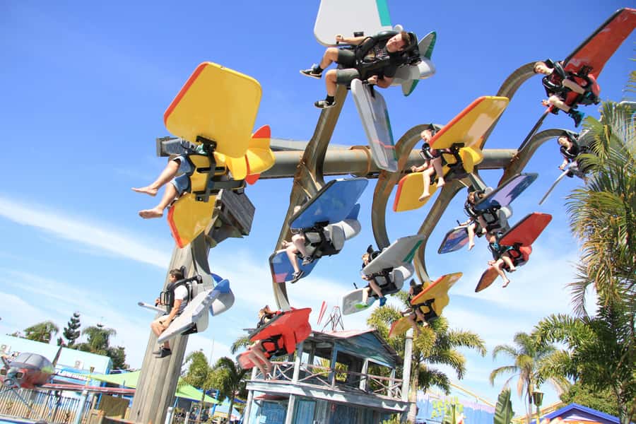 Dreamworld, WhiteWater World & SkyPoint 3-Day Ticket - WhiteWater World beside Dreamworld
