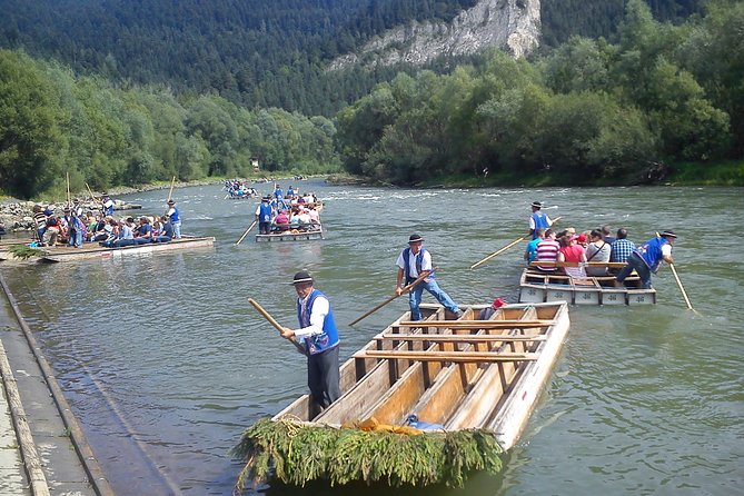DUNAJEC River Gorge traditional rafting, PRIVATE TOUR from Krakow - A one-hour pause in Szczawnica