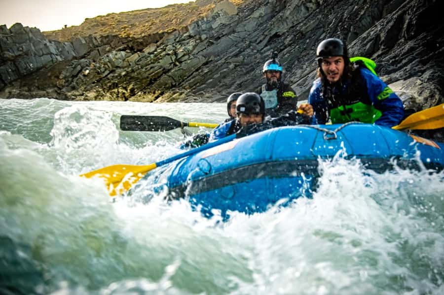 El Chalten: Rio de las Vueltas and Patagonia Rafting - Finishing with a hot drink and a short return