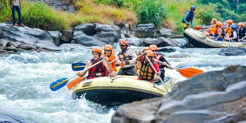 Exclusive Kitulgala: Whitewater Rafting with Lunch - Group size, guiding, and the overall feel