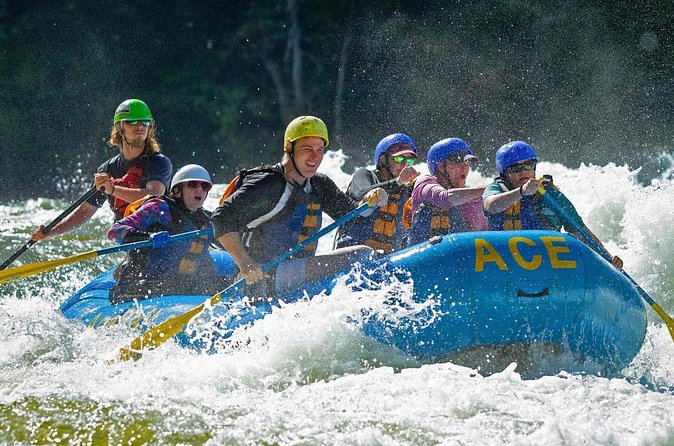 Fall Upper Gauley Full Day Whitewater Rafting - Cold Water, Wetsuits, and What to Wear