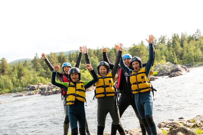 Family-Friendly Whitewater Rafting Experience - level 1 - Getting Fitted for the River