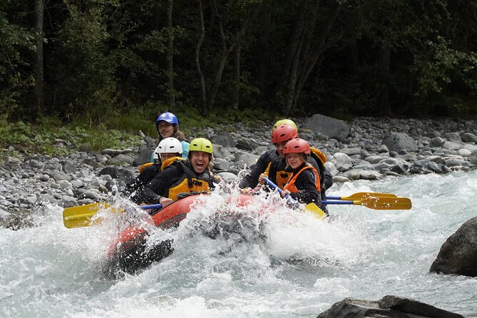 Family Rafting Experience in Engadin - Why the guide team matters