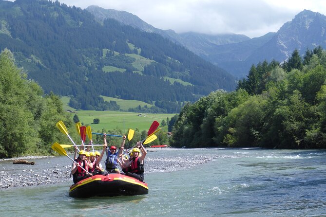 Family rafting Iller - white water rafting level 1 - A First Rafting Trip Without the Intimidation