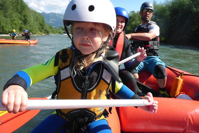 Family rafting Iller - white water rafting level 1 - Getting Ready in a Wetsuit and Helmet