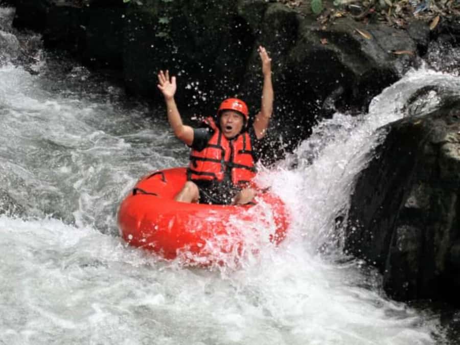 Float & Fun: Bali Wanderlust Whitewater Tubing - Safety briefing, equipment, and the first rapids