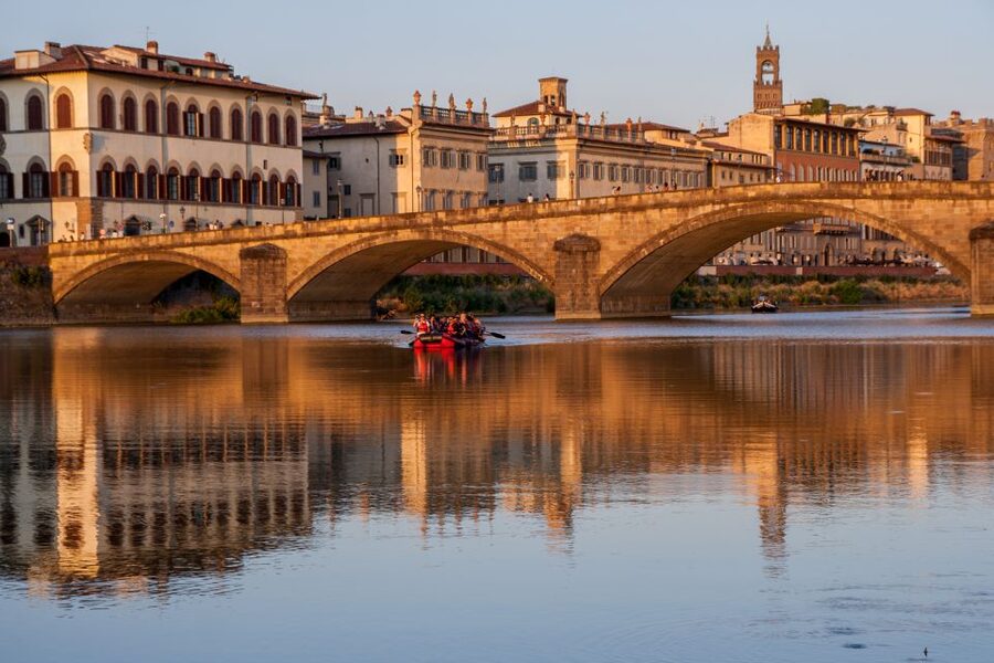 Florence: Pontevecchio Bridge and City Sights Rafting Cruise - Key points before you book