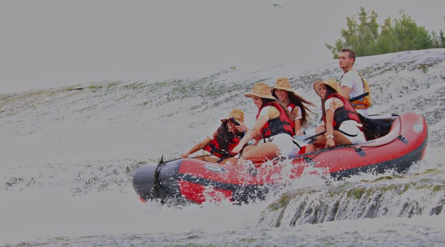 Florence: Pontevecchio Bridge and City Sights Rafting Cruise - Finding Florence Tuscany Rafting at San Niccolò