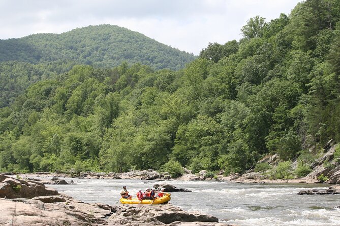 French Broad Whitewater Rafting near Asheville, North Carolina - Why the French Broad works for a first rafting trip