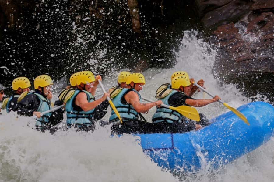 From Bogota: White Water Rafting Experience - What Class 3 or 4 means here