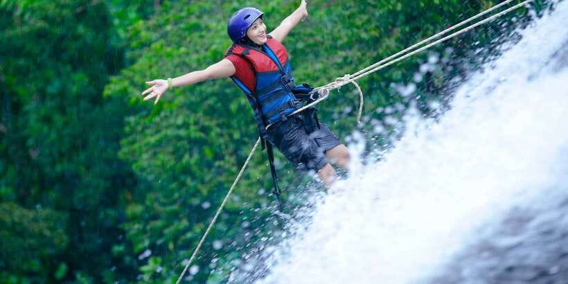From Colombo: Adventure water Rafting In Kitulgala Day tour - The long return to Colombo