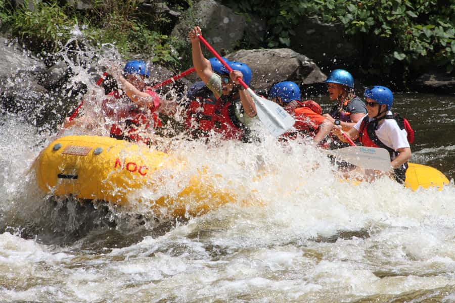 From Hartford: Upper Pigeon River White Water Rafting Tour - The blue-bus shuttle to the river