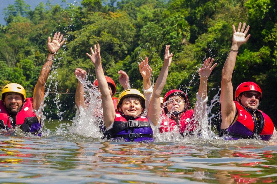 From Kandy: Kitulgala Whitewater Rafting Adventure Day Tour - Five kilometers of Kelani River action