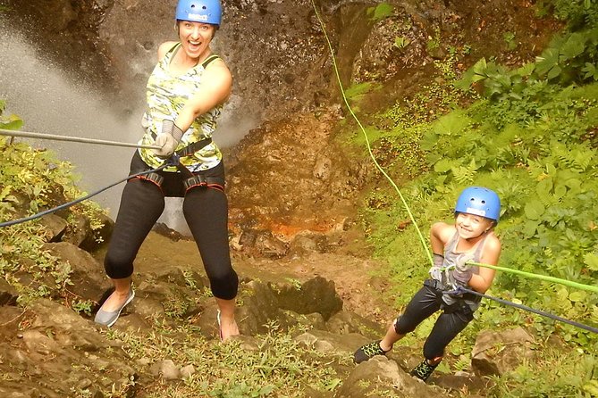 Full Day Class II-III Rafting and Canyoning Rappelling from La Fortuna-Arenal - The Balsa River and its Class II and III rapids