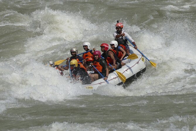 Full Day Rafting in Rishikesh - 35KM - The first hours: quiet water and time to settle in