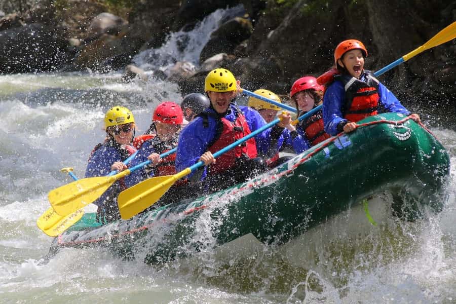 Gallatin Gateway: Rafting Trip on the Gallatin River (I-III) - The short ride upstream