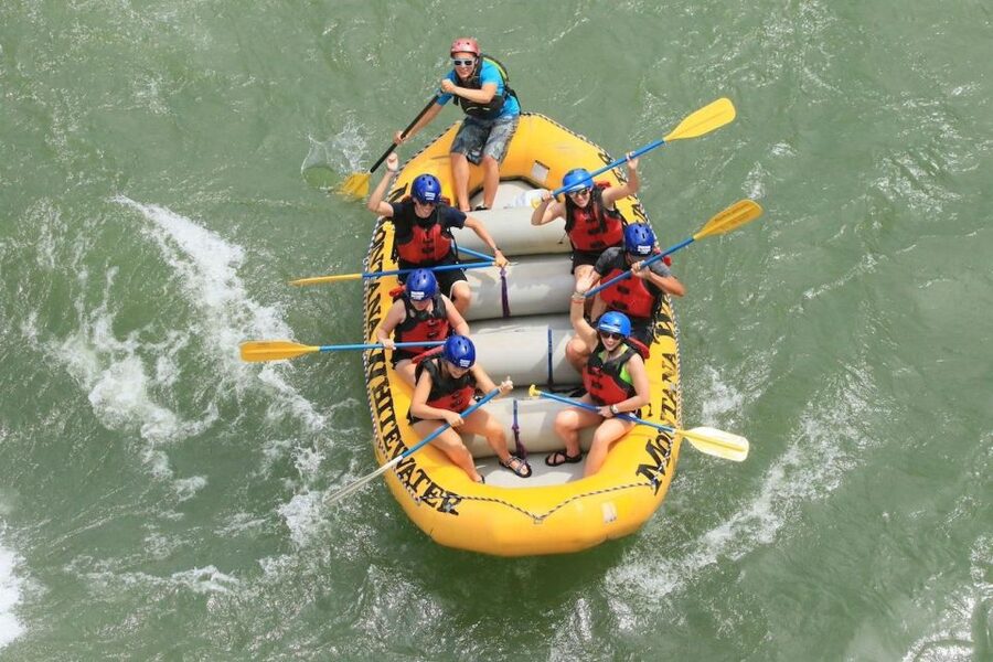 Gardiner: Half-Day Whitewater Raft Trip on the Yellowstone - Physical effort and small practical drawbacks