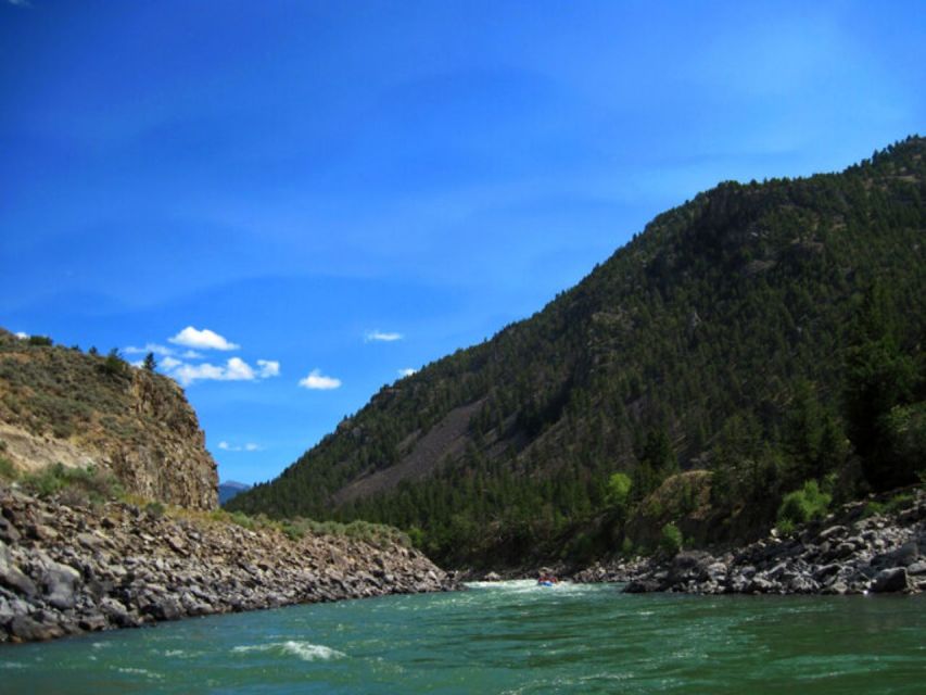 Gardiner: Yellowstone River Half-Day Whitewater Rafting - Eight miles of rapids and quiet water