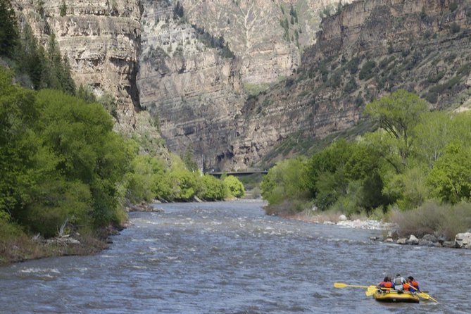 Glenwood Springs Short and Mild Rafting Trip - Key points to know before booking