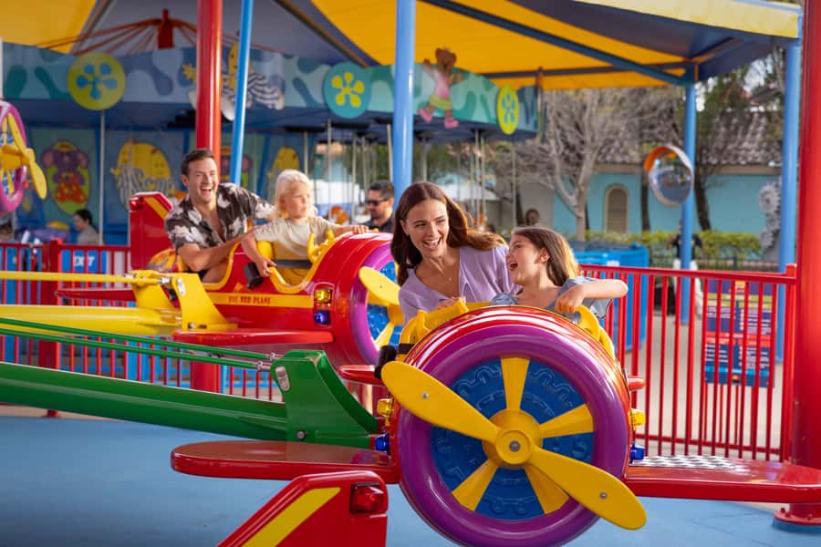 Gold Coast: 2-Day Dreamworld, WhiteWater World + SkyPoint - Who will get the most from this ticket