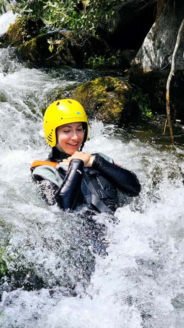 Gole Alcantara: Body Rafting, Scivoli e Tuffi nel Fiume - Arriving in Gravà, about three kilometers from the gorge