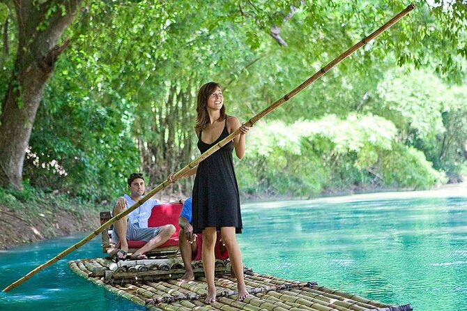 Grate River Rafting with Limestone Massage and Catamaran cruise - The limestone massage: a local touch with limits