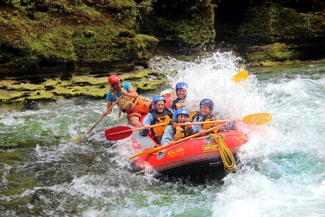 Half Day, Grade 5, White Water Rafting on the Rangitikei River - Warm-up rapids before the grade 5 gorge