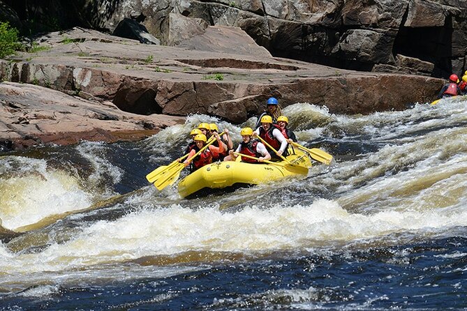Half-Day White Water Rafting on the Rouge River - Wetsuits, clothing, and swimming ability