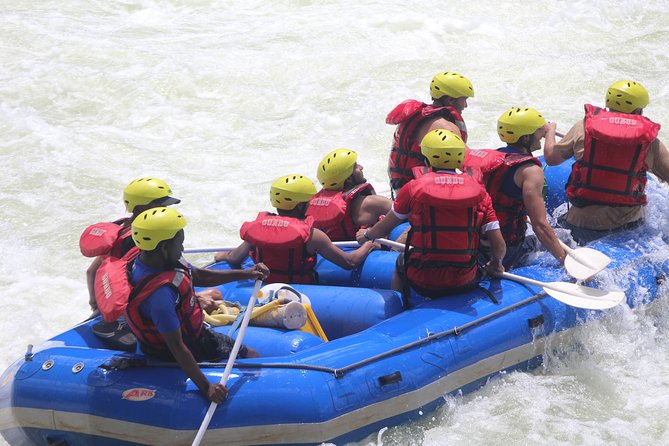 Half Day Zambezi Whitewater Rafting - Why this stretch of the Zambezi is special