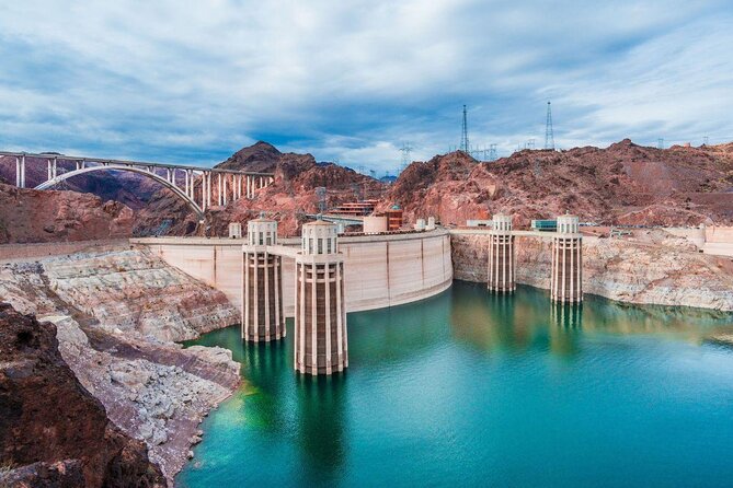 Hoover Dam 1.5‑Hour Raft Tour in Black Canyon - Quick points before you book