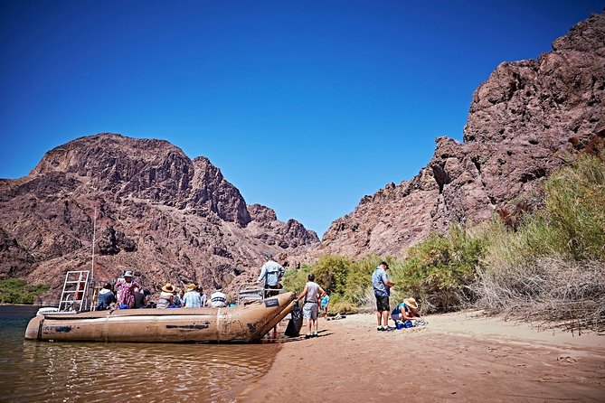 Hoover Dam 1.5‑Hour Raft Tour in Black Canyon - Guides make or break the experience