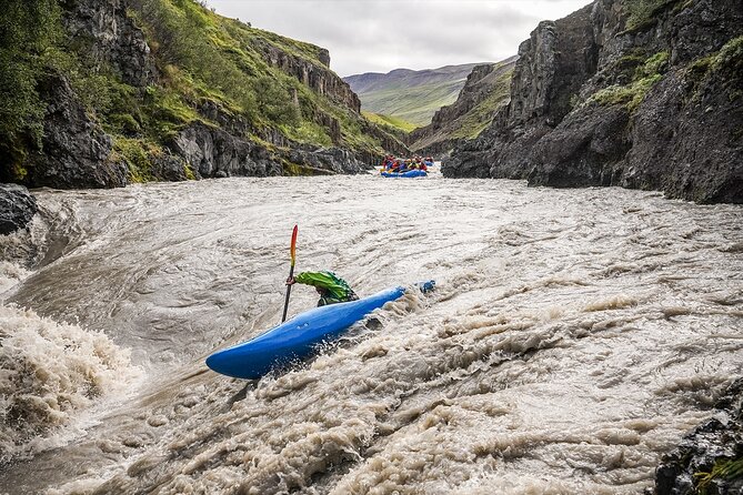 Iceland’s Top Grade 4 Rafting – Drysuit, Canyon & Adrenaline - Should you book Viking Rafting?