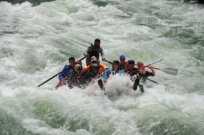 Jackson Hole Whitewater Rafting Classic from Jackson Hole,Wyoming - Guides who make the boat work