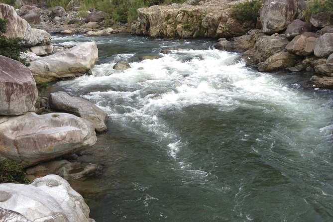 Jackson Hole Whitewater Rafting Small Boat - Why the small boat changes the Snake River ride