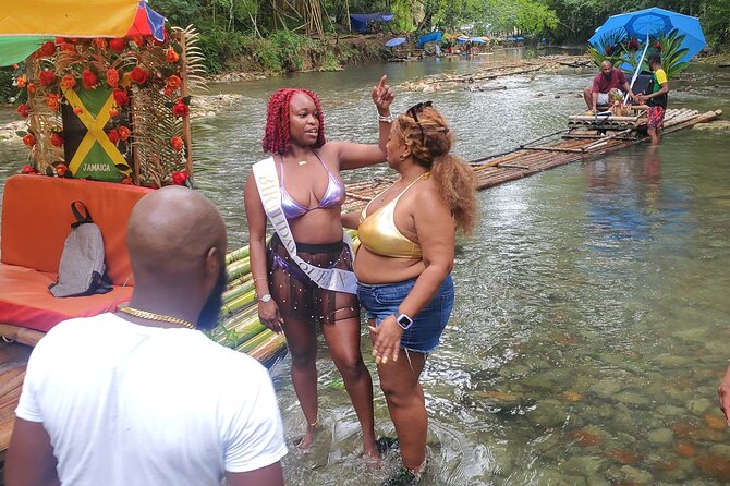 Jamaica Bamboo River Rafting Experience with Lime Stone Massage - The limestone foot and leg massage