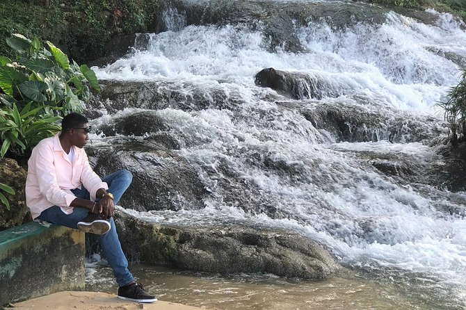 Jamaica Martha Brae River Rafting/Dunn’s River Falls Private Tour - What the $301.59 price means