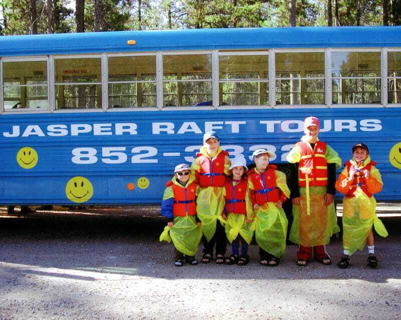 Jasper: Jasper National Park Easy 2-Hour Rafting Trip - Dogs and the 12pm departure