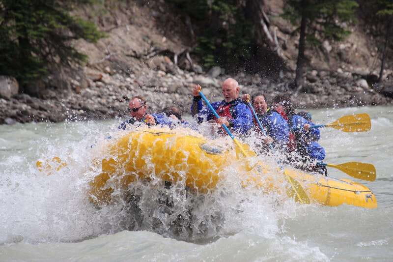 Jasper National Park: 2-Hour Whitewater Rafting - Four or five rapid sections on the Athabasca