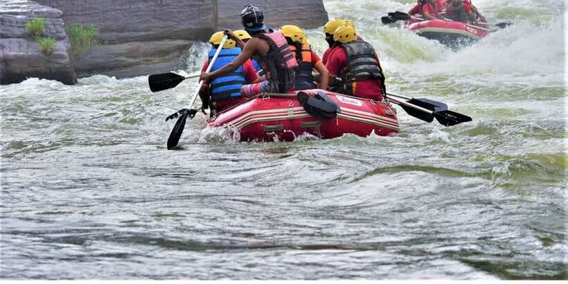 Kithulgala Thrills: White Water Rafting Bliss! - The boat cruise and the first stretch of river
