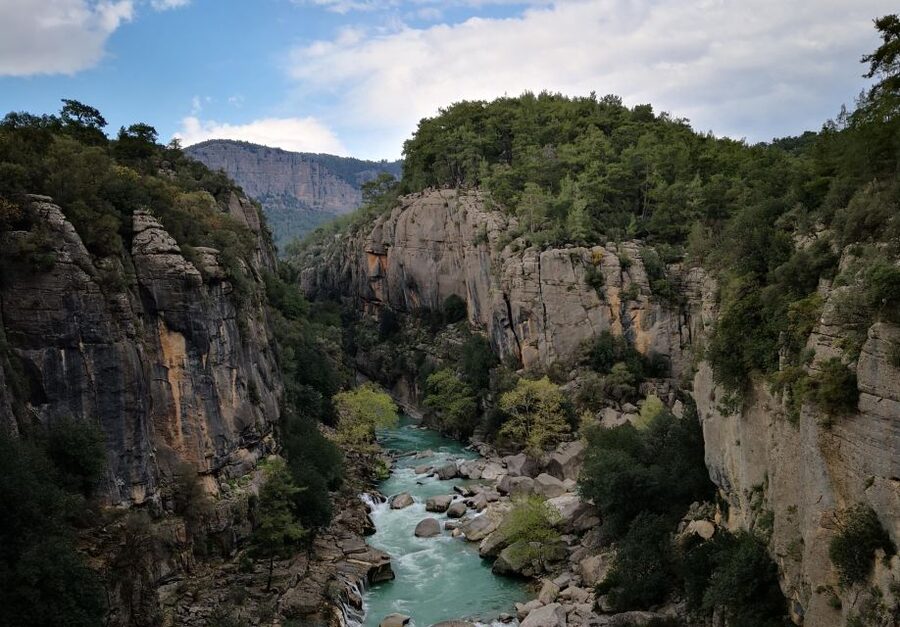 Köprülü Canyon Nationel Park Rafting & Tazı Canyon Mix Tour - What the three-hour rafting run feels like