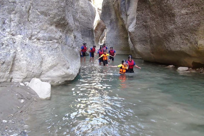 Koprulu Canyon Rafting and Canyoning incl. Lunch w/Transfer - Starting with canyoning in the narrow gorge
