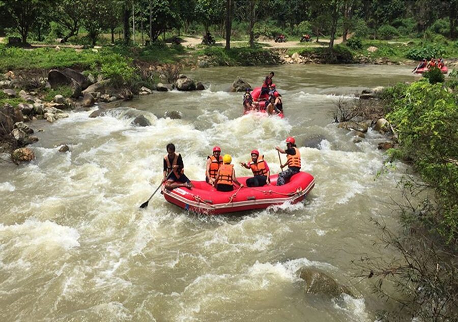 Krabi: White Water Rafting and Zipline Adventure - The long road from Krabi to Song Preak River