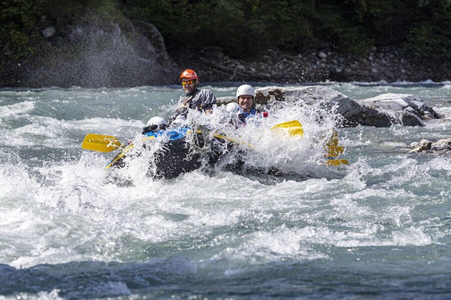 Laax, Flims, Ilanz: Vorderrhein Rafting (half day) - Rafting the Vorderrhein through Graubünden