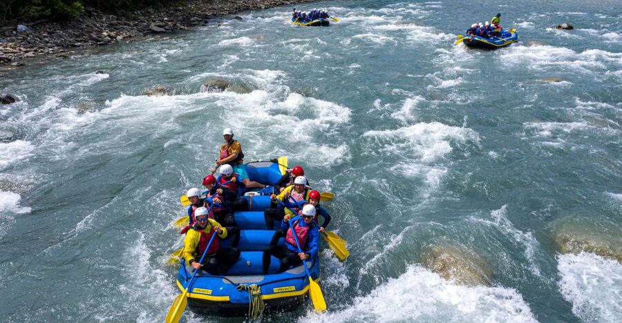 Laax, Flims, Ilanz: Vorderrhein Rafting (half day) - Meeting at Ilanz and getting organized