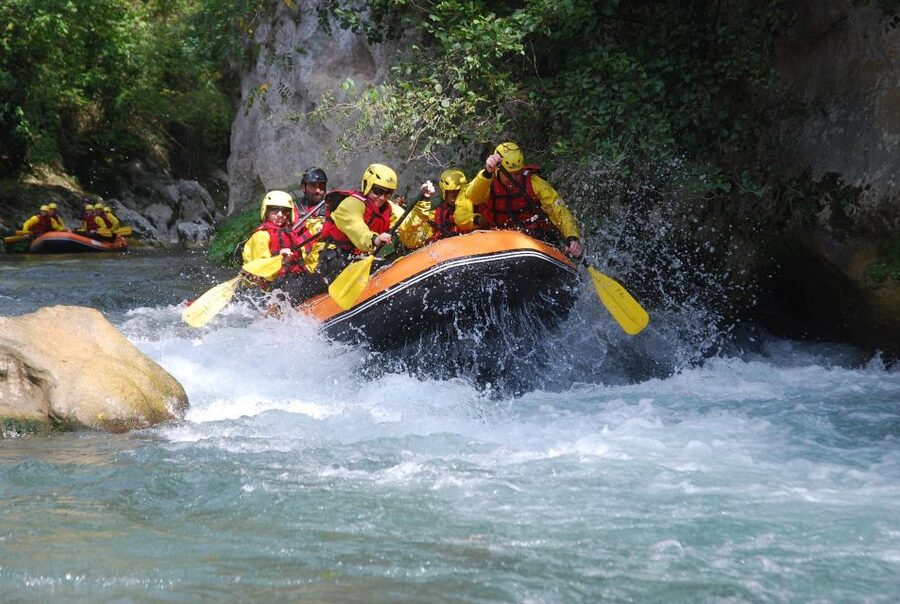 Lao River: 11 Km Classic Rafting medium descent - Key points to know before you book