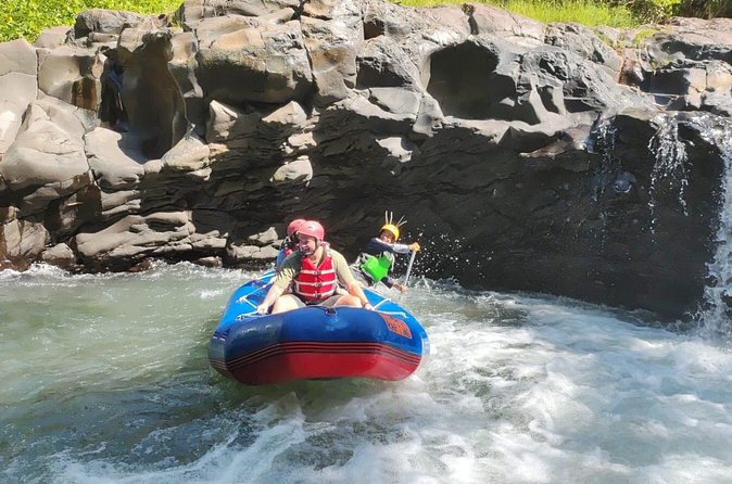 Lombok Rafting Adventure Unforgettable Thrills with Lunch - Dry season or rainy season?