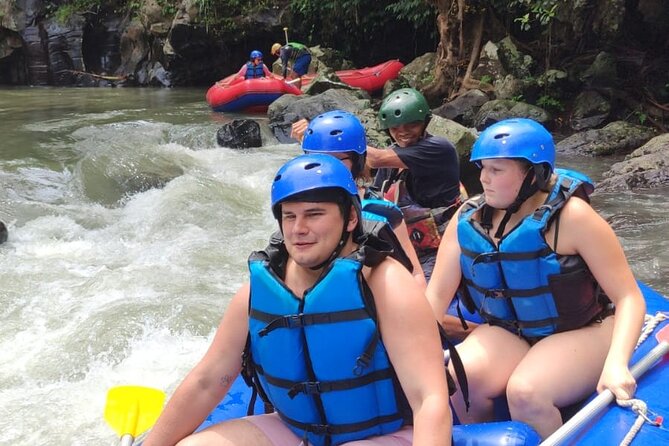 Lombok White Water Rafting Ricefield and Waterfall Tour - The 45-minute walk to Benang Kelambu